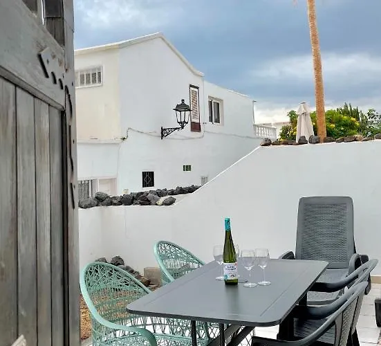 Two-bedroom With Two Large Terraces *