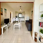 Διαμέρισμα Two-bedroom With Two Large Terraces *